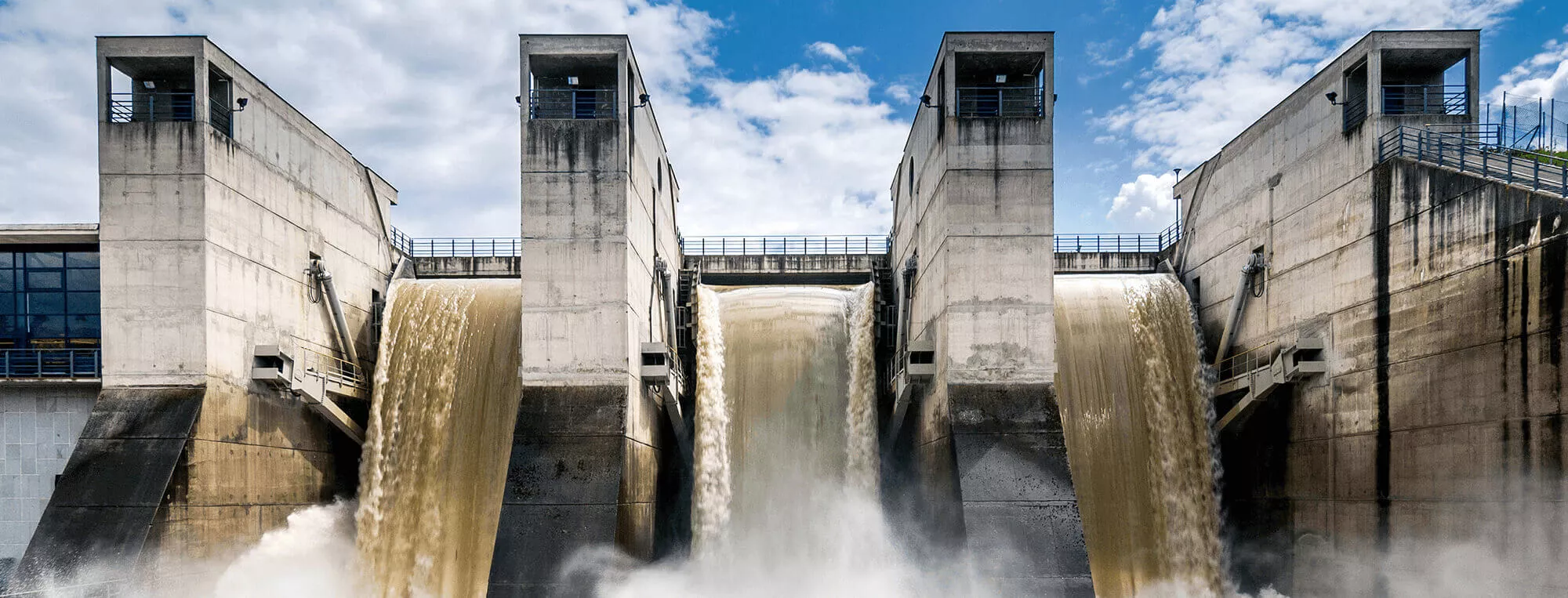 Lösungen für Wasserkraftwerke | RINGFEDER®